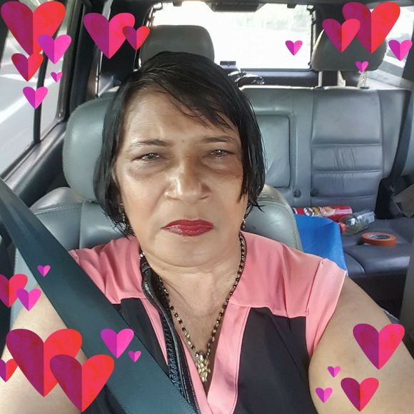 Meet your Posher, Maureen - Picture 1 of 1